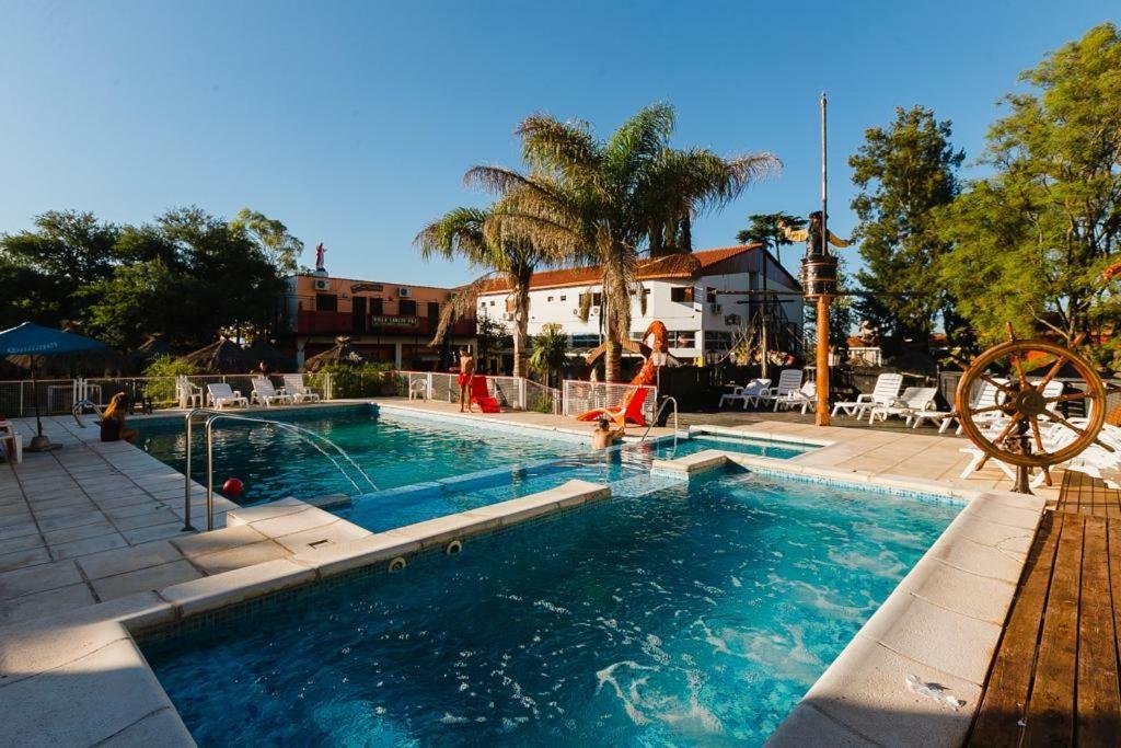 Hotel Turin Вила Карлос Пас Екстериор снимка